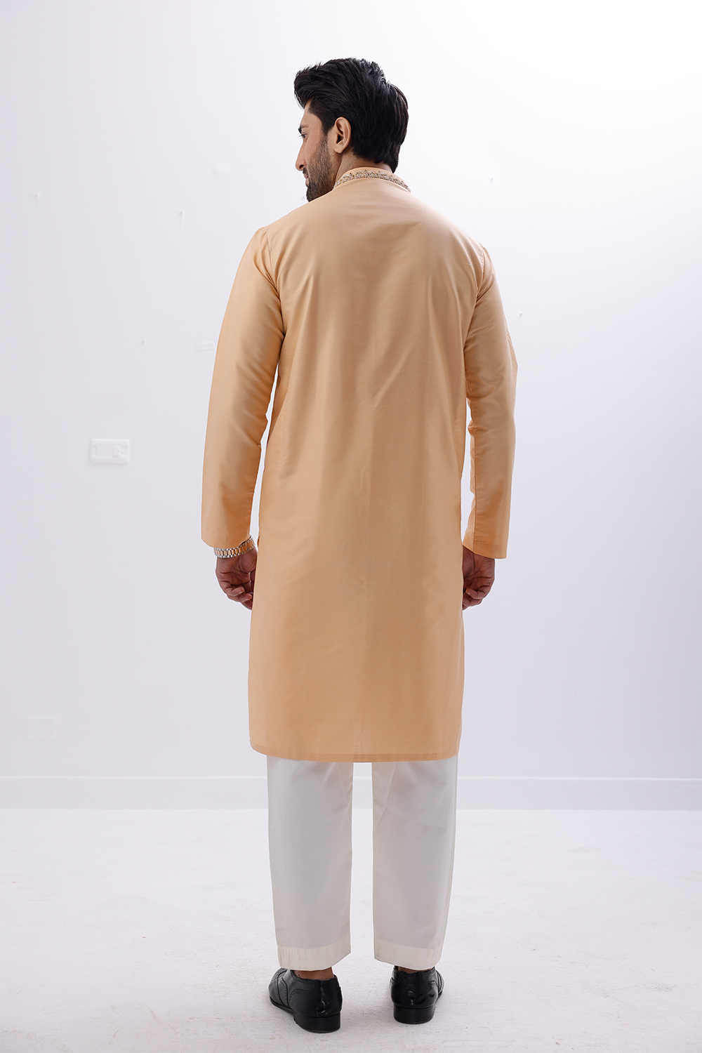 Embroidered Basic Kurta - 02