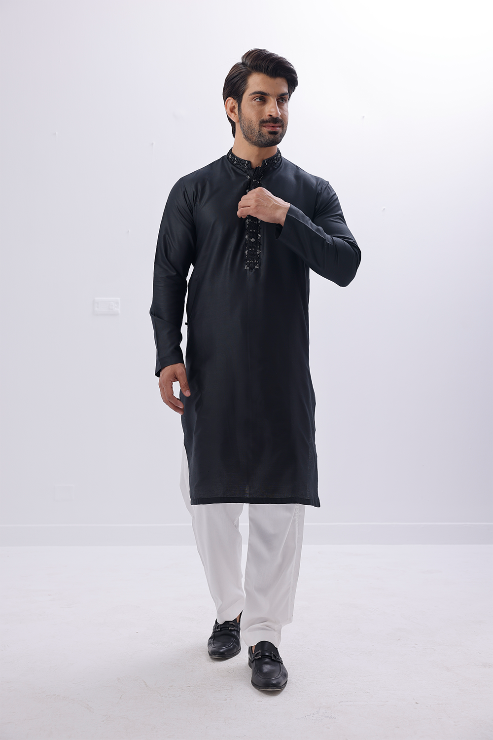 Embroidered Kurta - 04