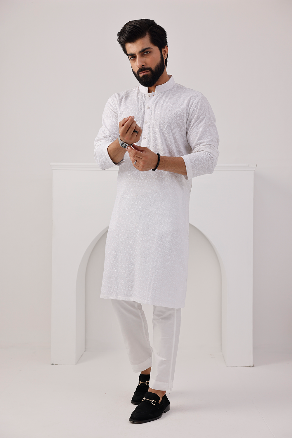 12A0712 Chickenkari Kurta - 03 - Image 1