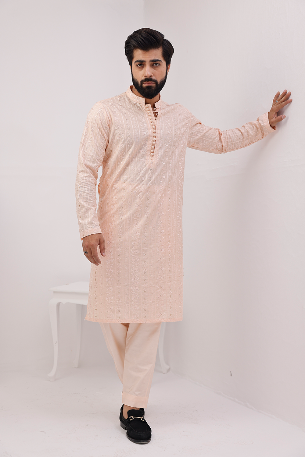 12A0959_b919c1d3-403c-41b5-b76b-5413c4785c85 Designer Suit - 01 - Image 1