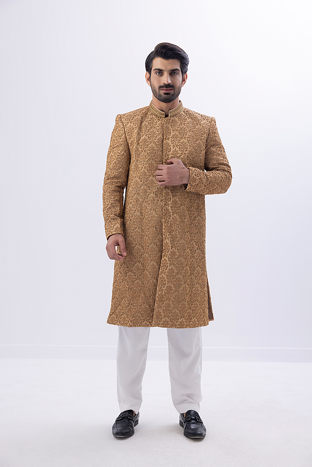 12A1362-1 Sherwani 008 - Image 1