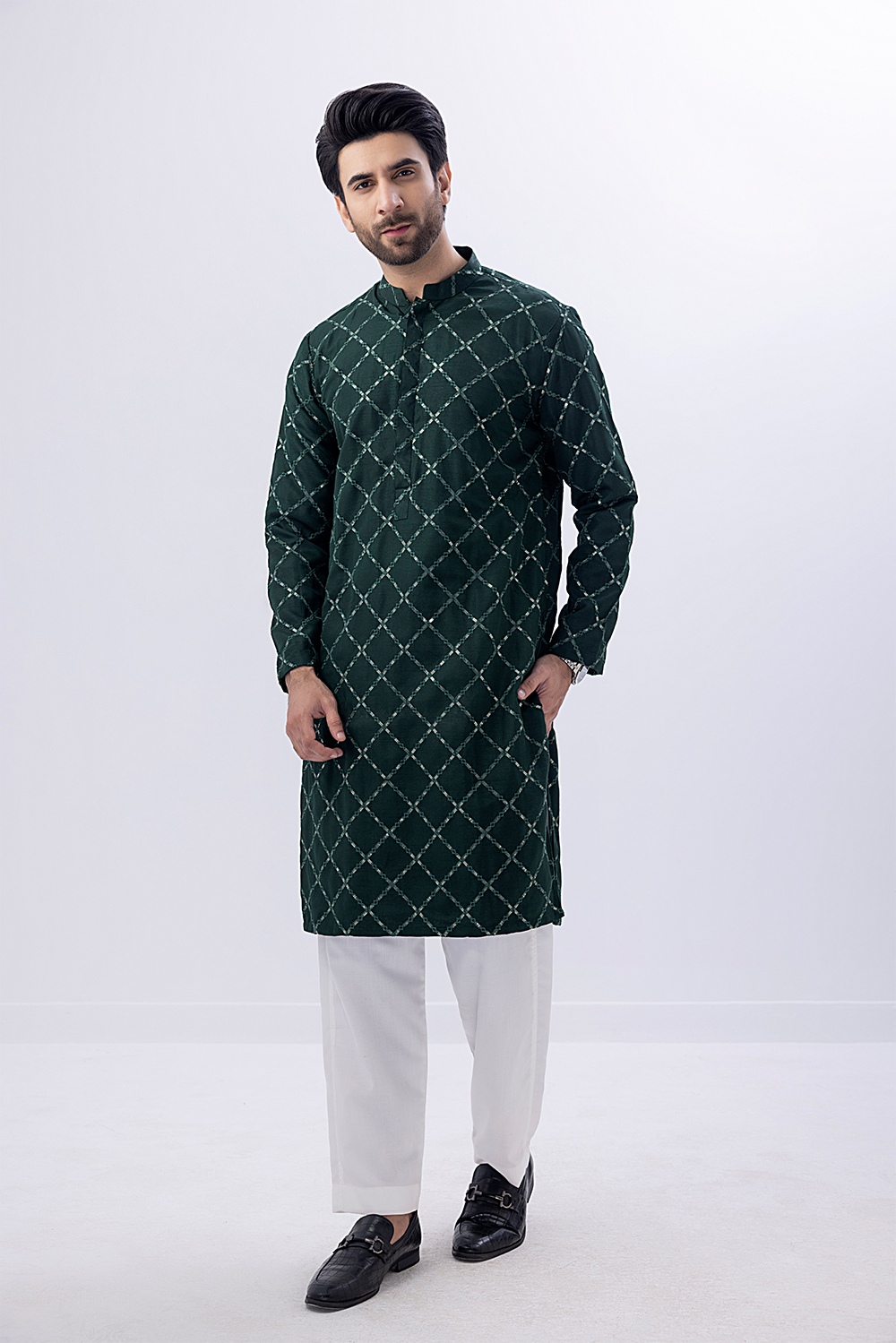 12A2022 Embroidered Kurta 003 - 01 - Image 1