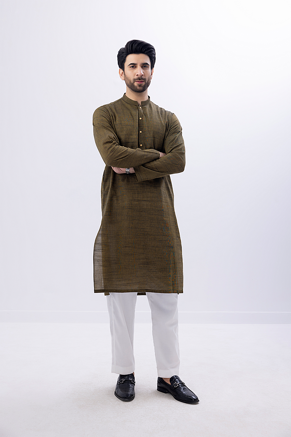 12A2269 Plain Kurta - 02 - Image 1