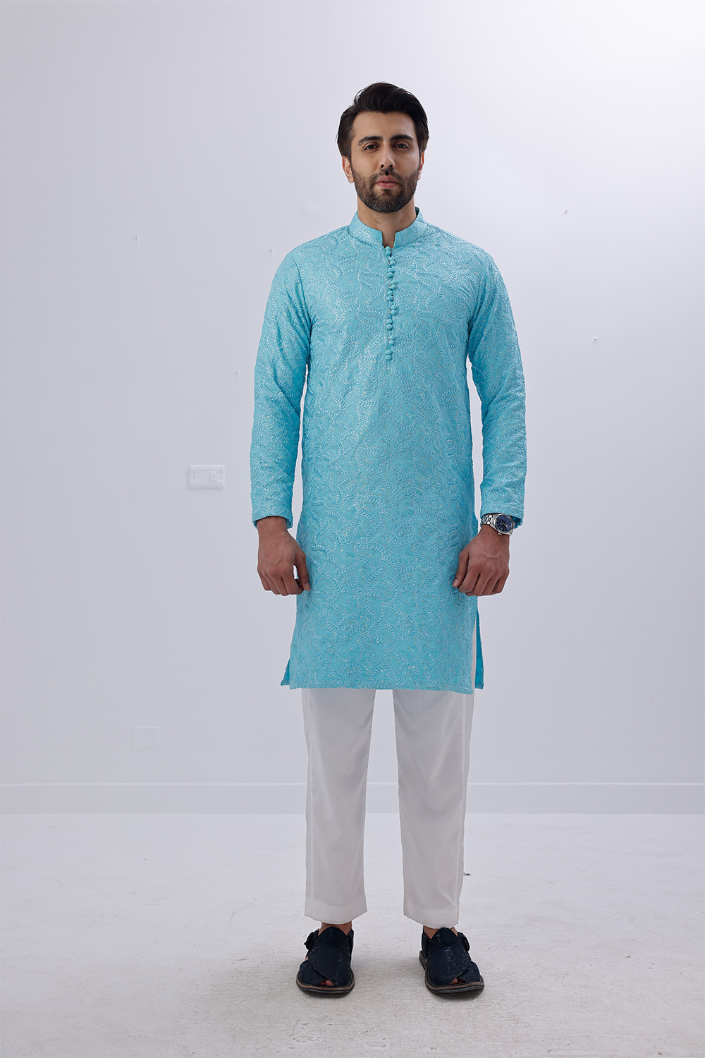 12A2540 Embroidered Kurta 003 - 07 - Image 1